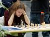 Echecs : Lysiane en pleine réflexion